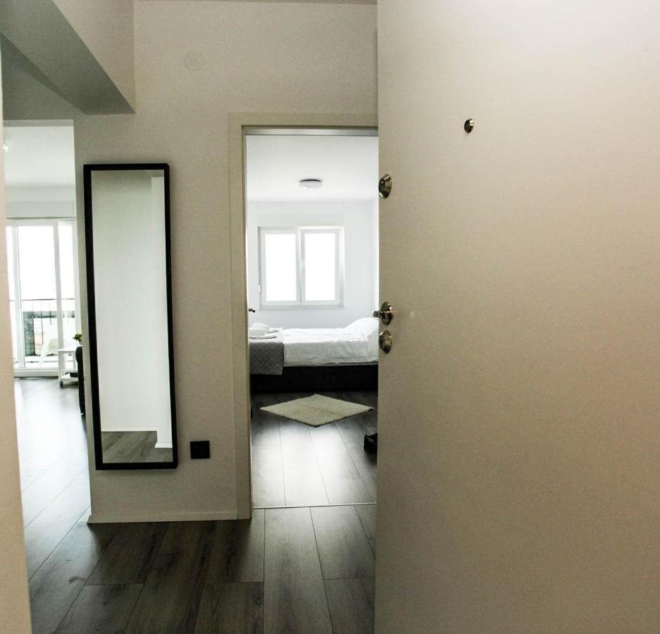 LeeLee Appartement Rijeka Buitenkant foto