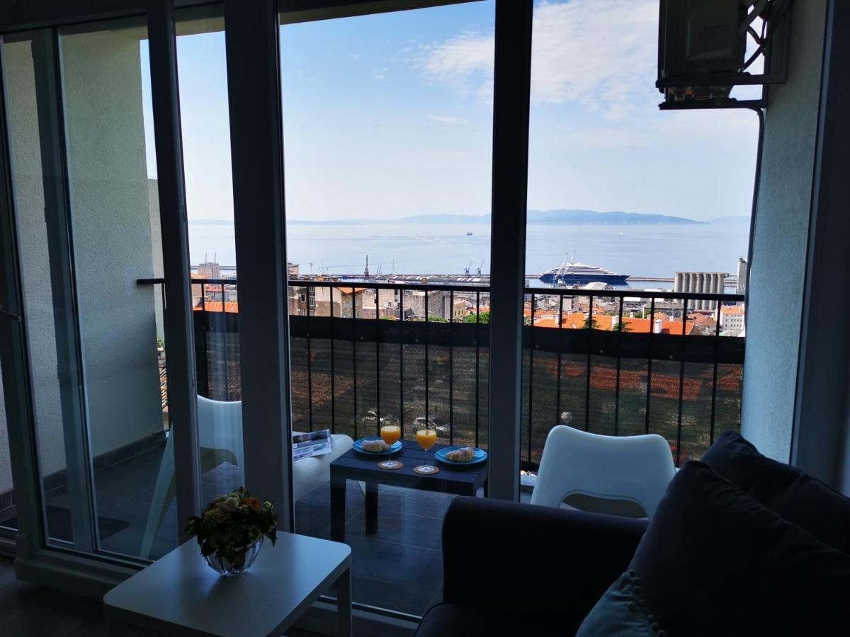 LeeLee Appartement Rijeka Buitenkant foto
